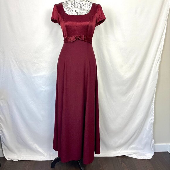 Dresses & Skirts - Vintage Burgundy Dress Women’s Size 6 Regency Romantic Castlecore Ren Faire